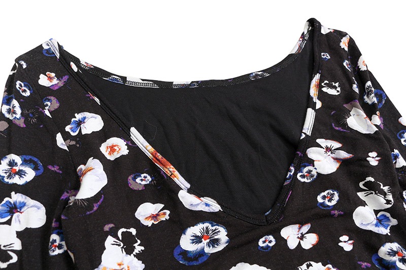 �ں߸˰��ݥ�����50��OFF��GUESS ���� ������� �ɥ쥹 ���ԡ��� "FLOWER PRINT DRESS" W44K0EK3CX0K