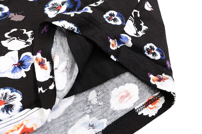 �ں߸˰��ݥ�����50��OFF��GUESS ���� ������� �ɥ쥹 ���ԡ��� "FLOWER PRINT DRESS" W44K0EK3CX0K