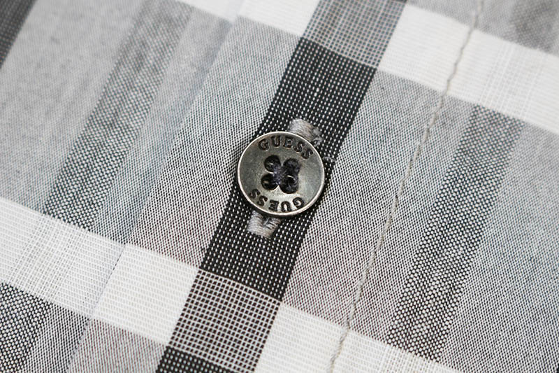 �ں߸˰��ݥ�����50��OFF��GUESS ���� Ⱦµ ����� "S/S CHECK SHIRT " M62H68W7FS0