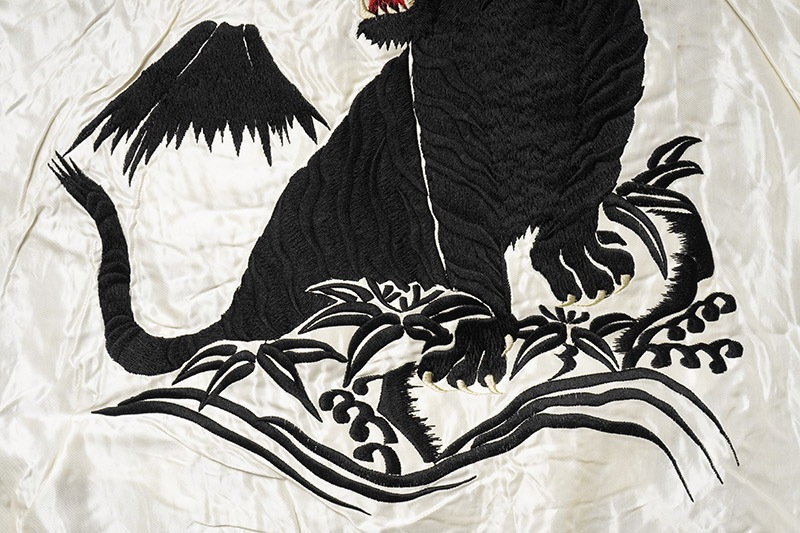 TAILOR TOYO ơ顼ΡMid 1950s Style Acetate Souvenir Jacket  BLACK TIGER  DUELLING DRAGONS  TT15682-105