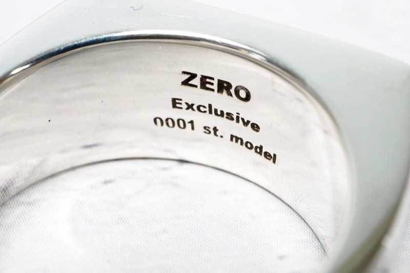 ZERO   ء"SIGNET RING"SIGNET EXCLUSIVE