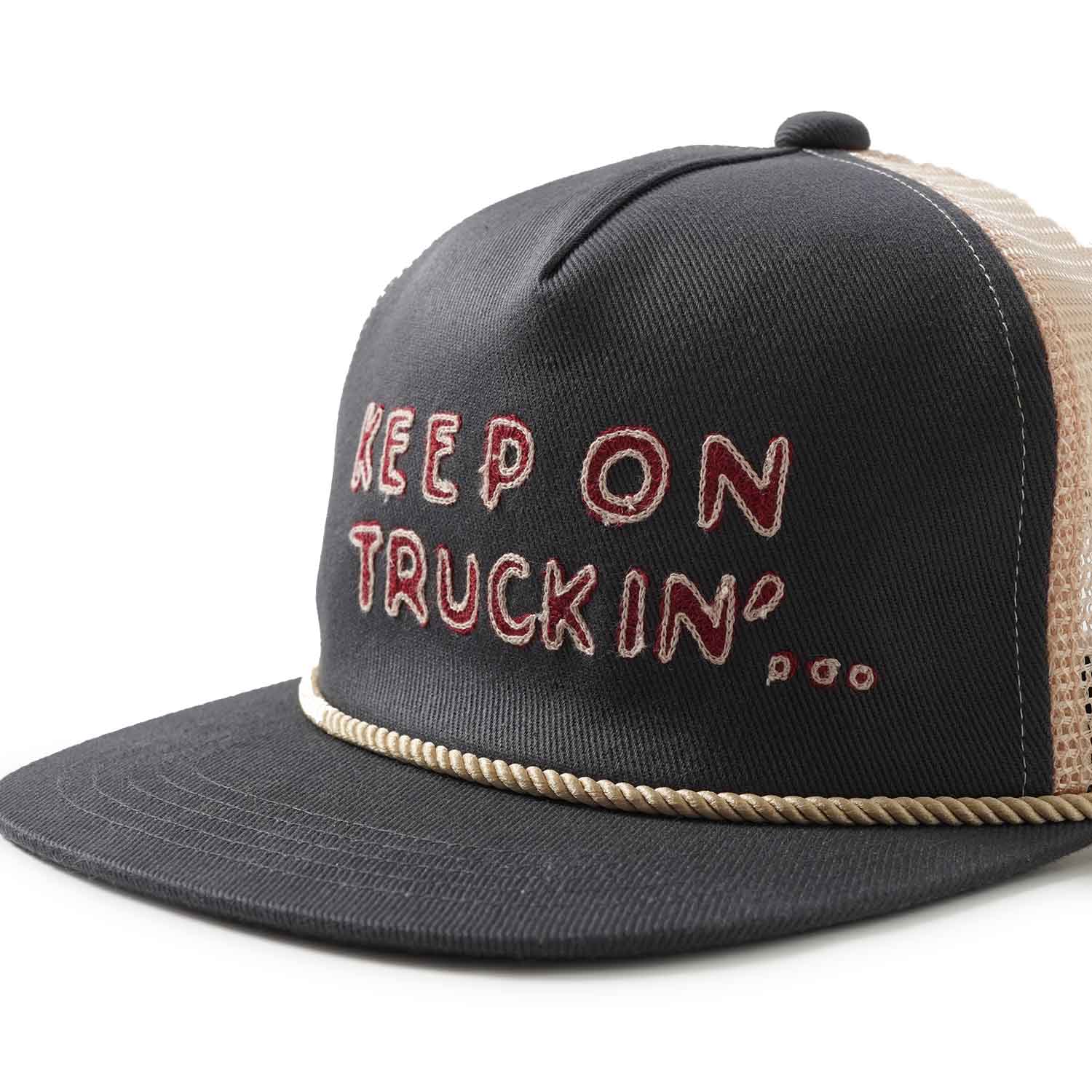 WEIRDO ����������  ˹�� ����å�  "KEEP ON TRUCKIN' - TRUCKER CAP"  WRD61G02