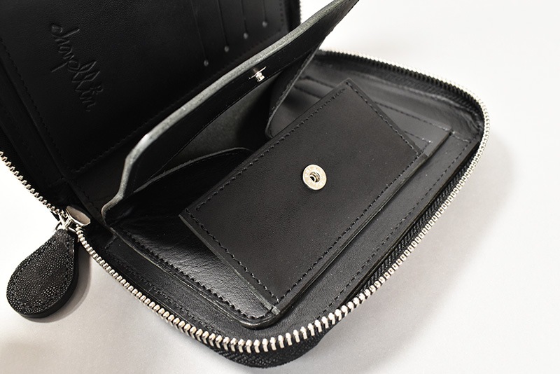 chapllin ����åץ�� �ߥɥ륦����å� ��ELEPHANT LEATHER MIDDLE WALLET�� BLACK CPW-RZM-EL