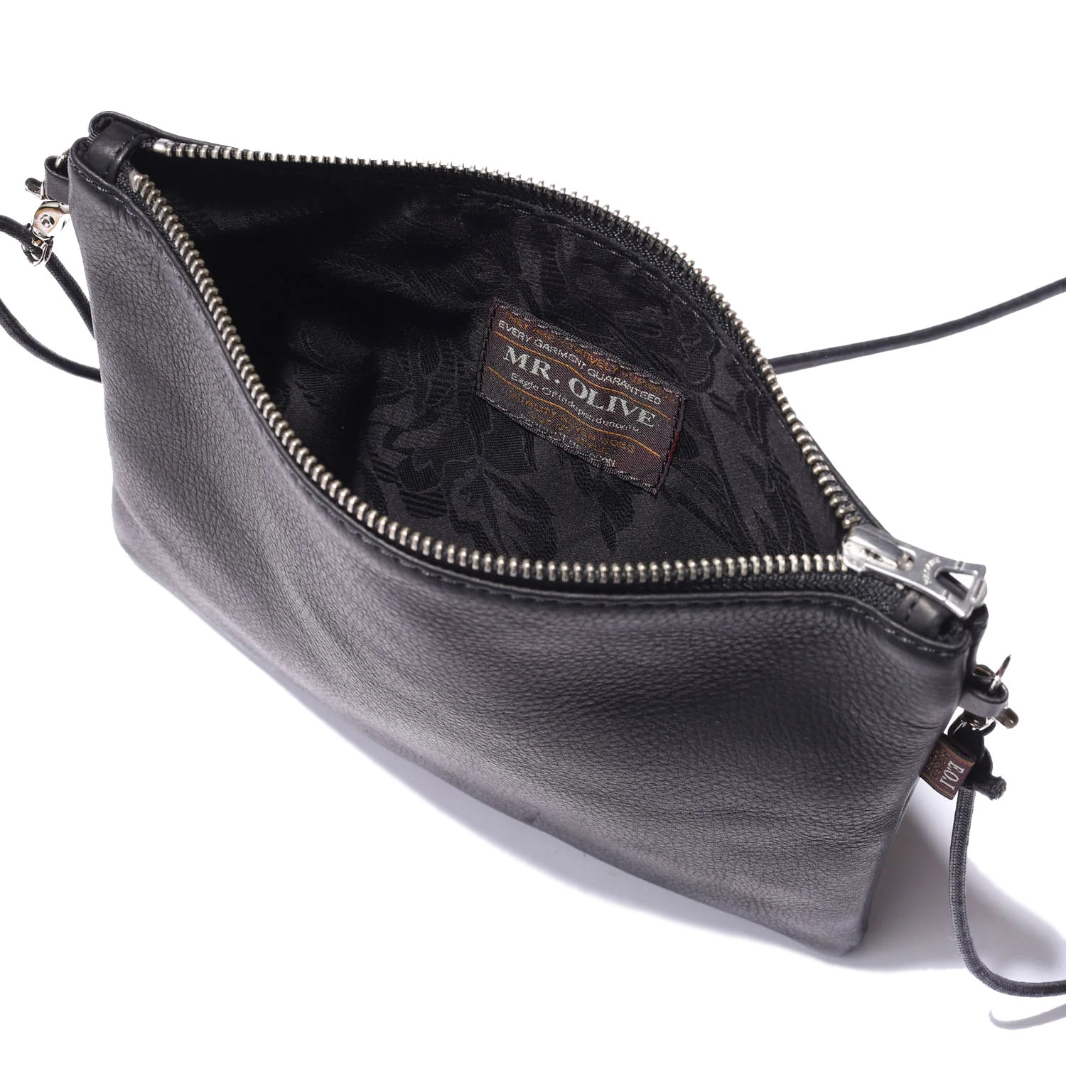 MR.OLIVE �ߥ��������꡼�� �����å���  E.O.I / WATER PROOF WASHABLE LEATHER  "ZIPPER SMALL SACOCHE"  ME680