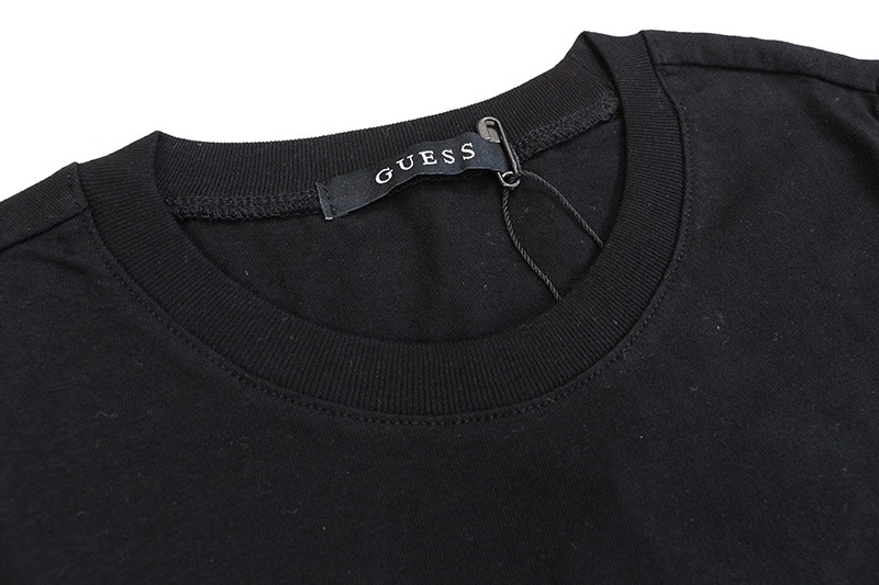 �ں߸˰��ݥ�����50��OFF��GUESS ���� ������� Ⱦµ T����� "TRIANGLE LOGO TEE" YJ2K9405K