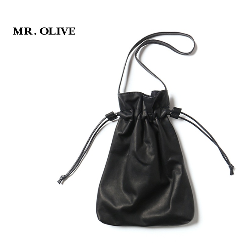 MR.OLIVE ウォータープルーフ ライトレザー　巾着バッグ(巾着ポーチ) インポート＆その他ブランド,MR.OLIVE | ろーぐす オンラインショップ