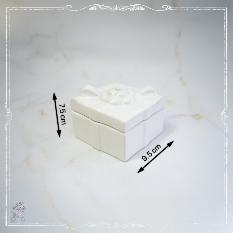 �򼧡�✦ Rose & Ribbon Gift Box ✦��
