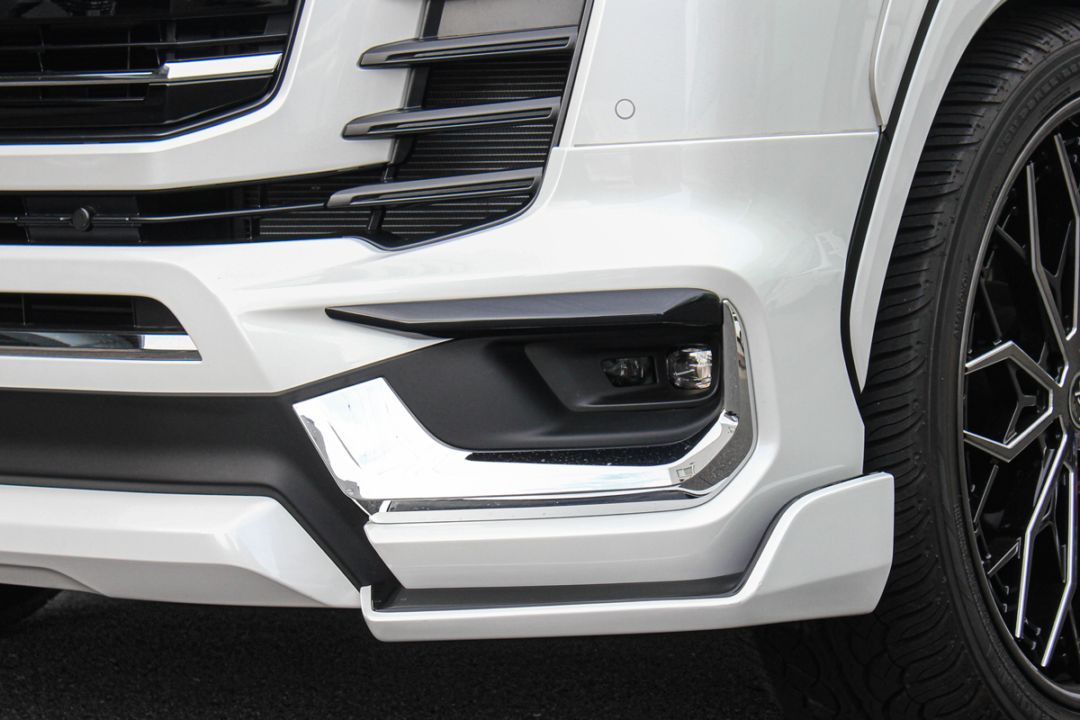 ランドクルーザー 300系 モデリスタ専用 ROJAM フォグエクステンション