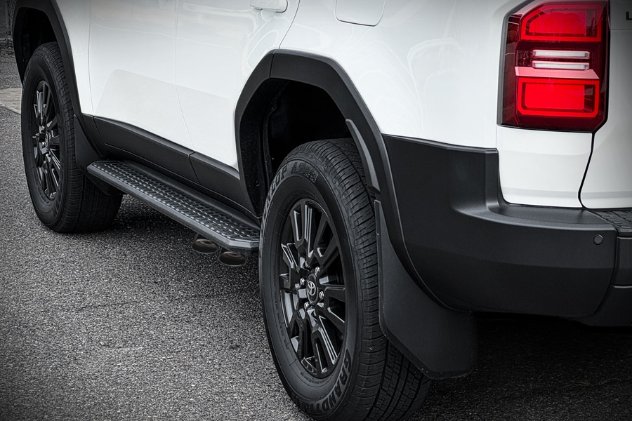 ランドクルーザー 250 2.7L 4WD ガソリン車 DTMサイド