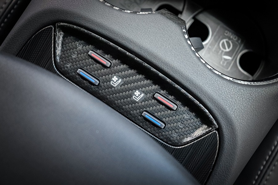 ROJAM カーボンデカール シートヒータースイッチ  ハリアー 80系用