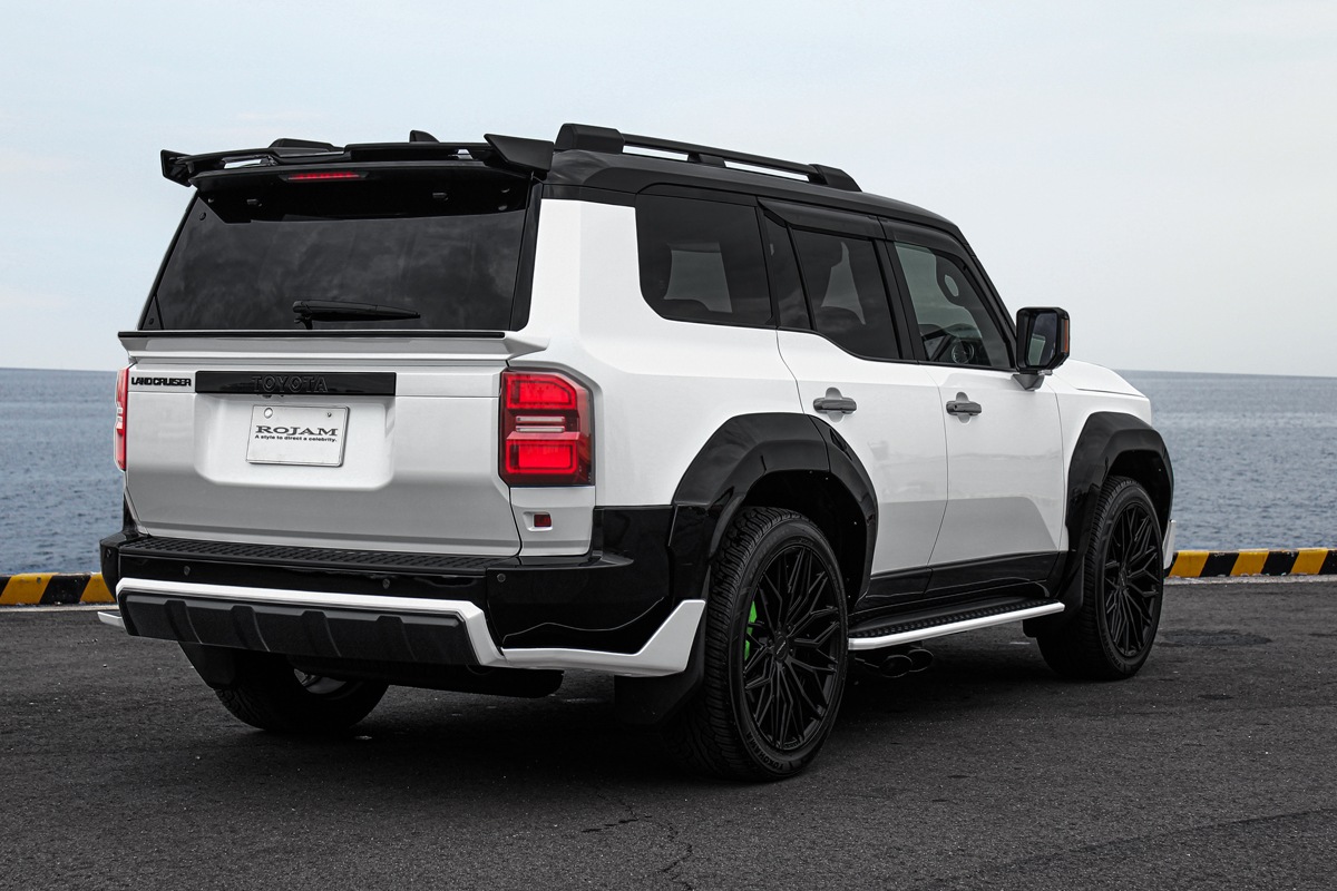 【特別先行販売】ROJAM ランドクルーザー 250系 フロントコーナースポイラー・フロントセンタースポイラー・リアコーナースポイラー・リアセンタースポイラー・リアゲートスポイラー・リアウィング・オーバーフェンダー エアロパーツ 7点セット