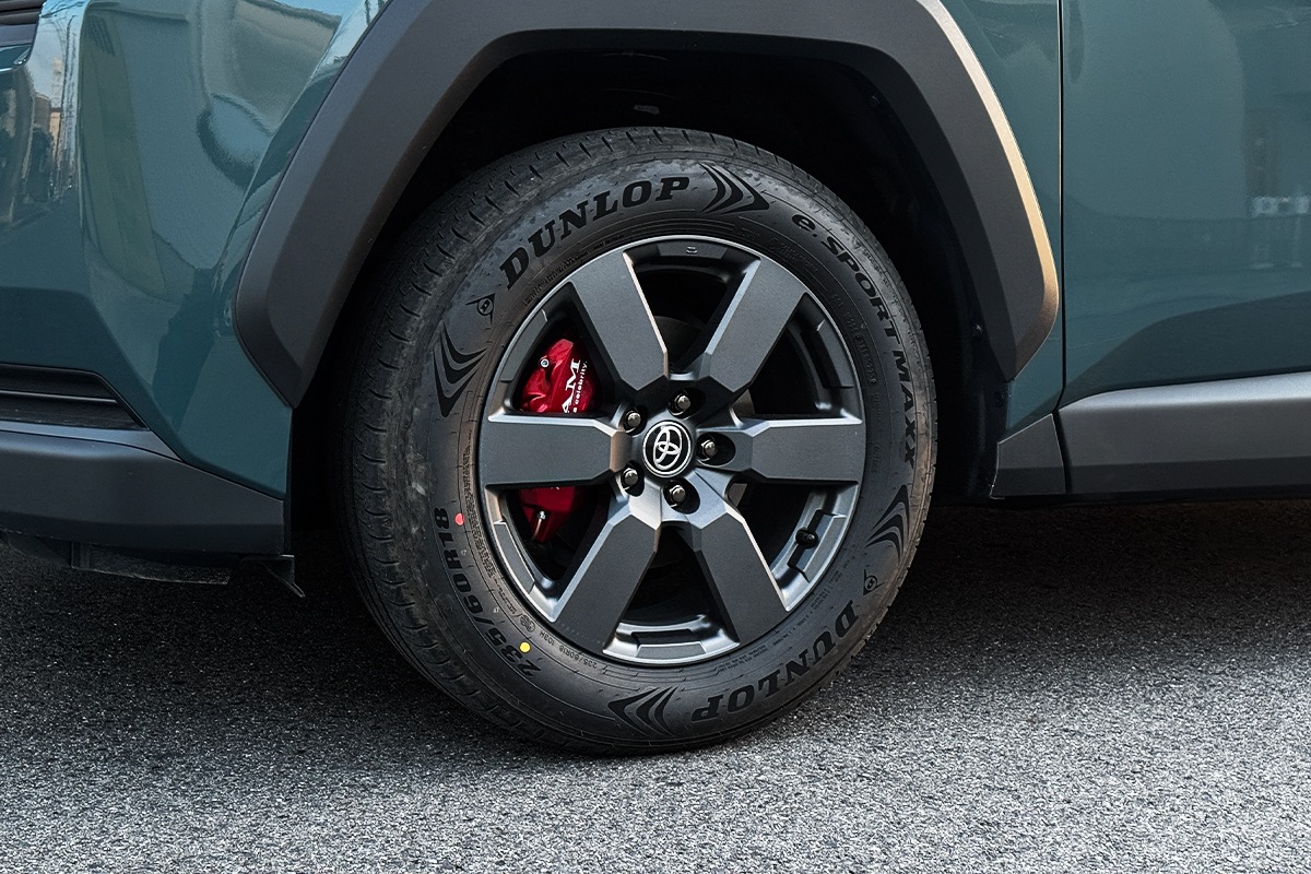 ROJAM キャリパーカバー RAV4 60系 HEV車/PHEV車 4WD用