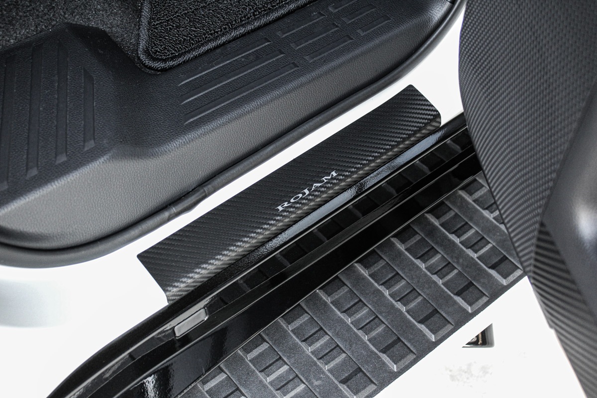 ROJAM カーボンデカール ドアステッププロテクター 4点セット ランドクルーザー 250用