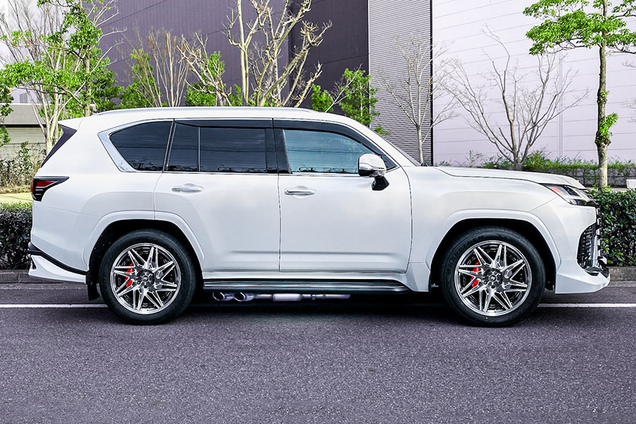 【先行販売】レクサス LX700h 3.5L 4WD ハイブリッド車 DTMサイドエキゾーストシステム 4本出しマフラー