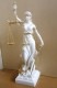 �����ν����ƥߥ�Ħ���� ˡΧ���������ħ����Ħ���������������㥹��Ħ��/ White Themis Greek Goddess Blind Justice Bonded Marble Statue Sculpture��͢����