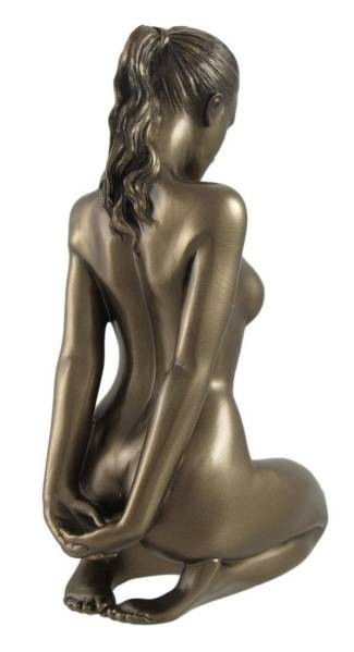 ����˼���֤��ƺ¤�����̡��� �֥����� Ħ�� Ħ��/ 5.88 Inch Nude Female Statue Kneeling with Hands on Back, Bronze Color��͢����