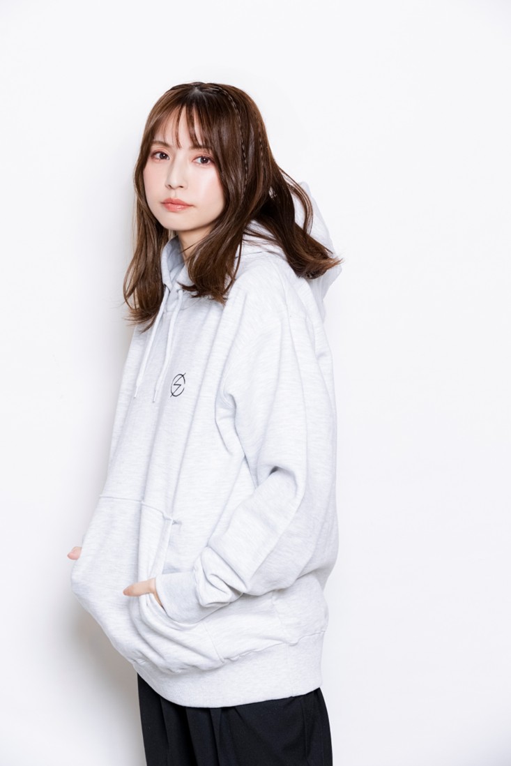 MANIA �ա��ǥ��� GRAY