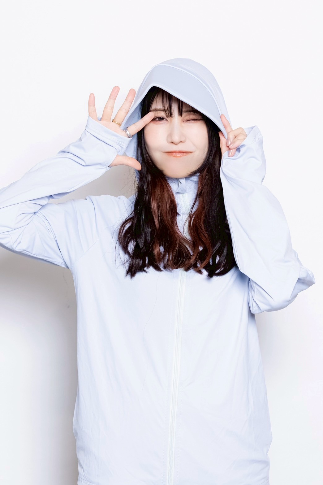 �䴶�ѡ����� WHITE