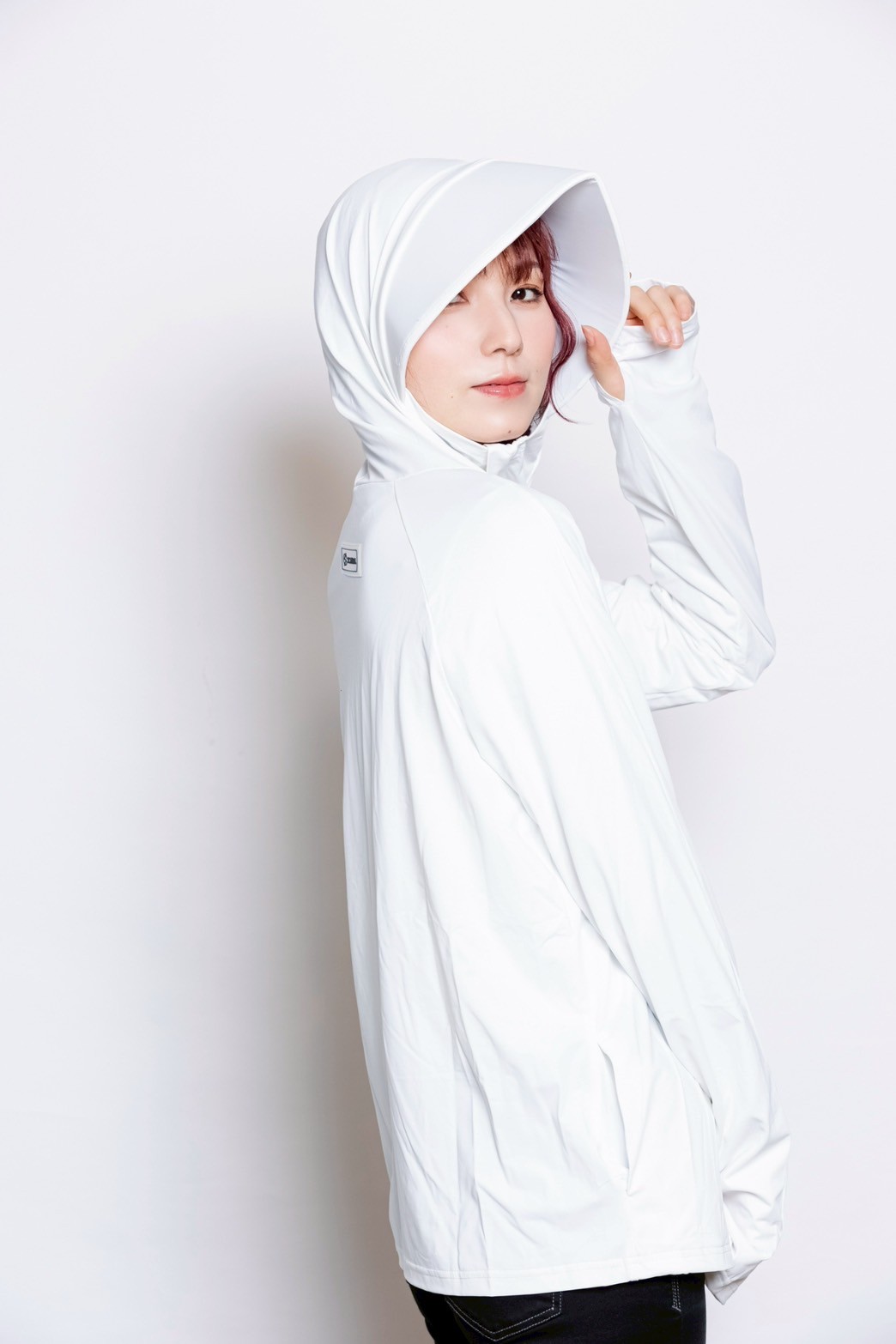 �䴶�ѡ����� WHITE