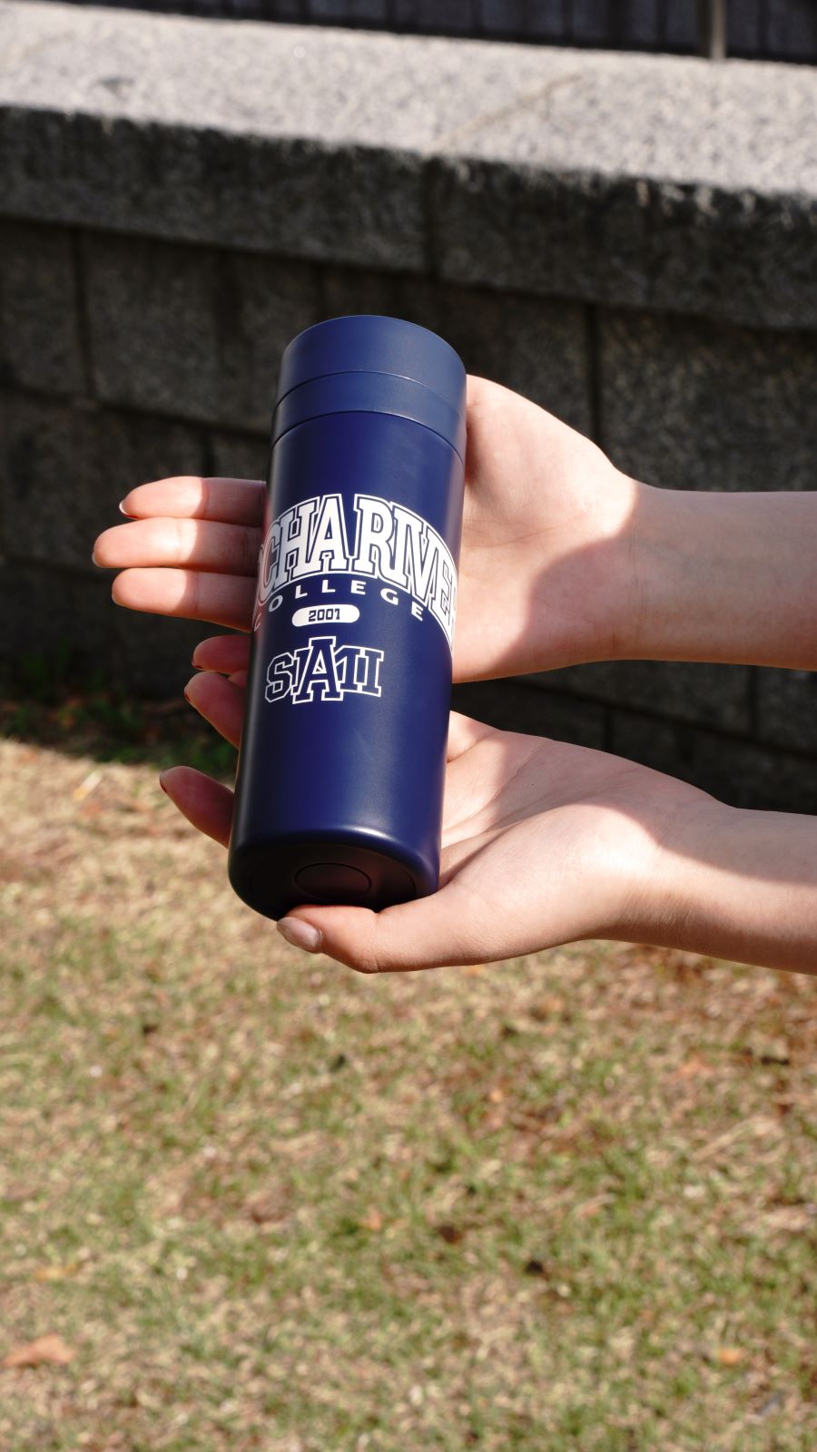 MOCHA RIVER College Logo Bottle