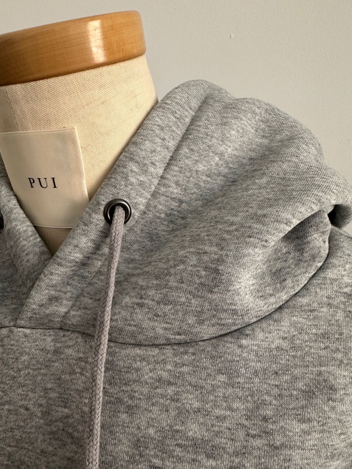 LOGO CROPPED HOODIEUNISEX