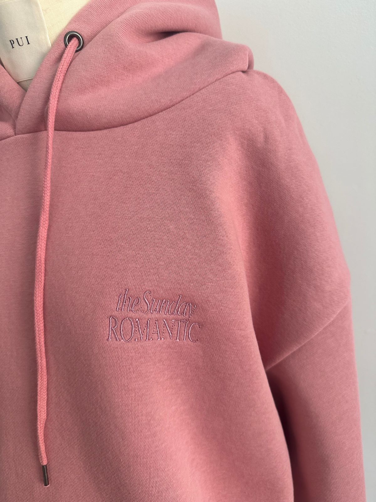 LOGO CROPPED HOODIEUNISEX