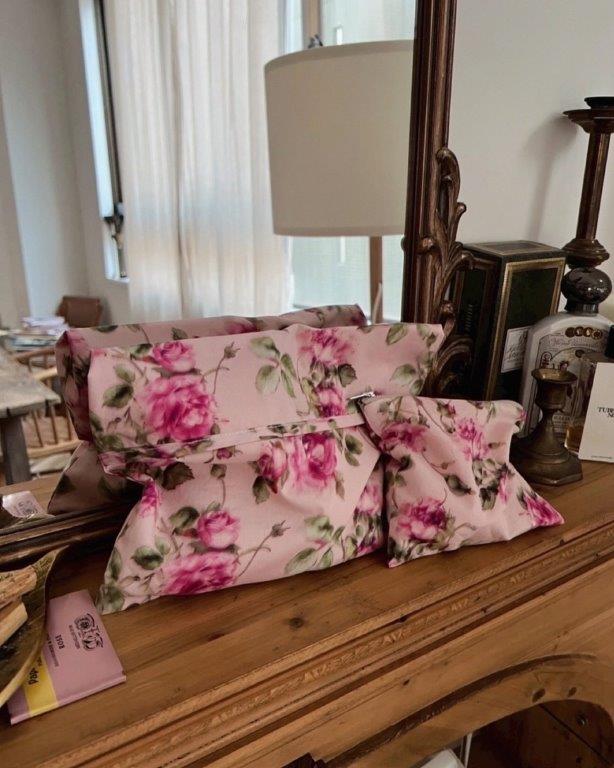 VINTAGE FLOWER POUCH SET