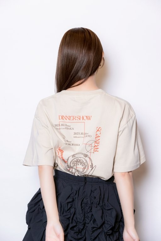 DINNER SHOW T-shirt 2025 BEIGE