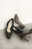 シアードットパンプス