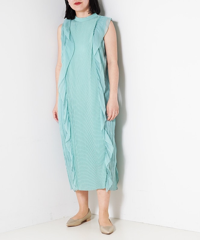 オーガンジーフリルプリーツドレス