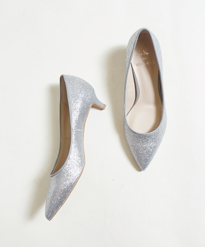 ローヒールラメパンプス