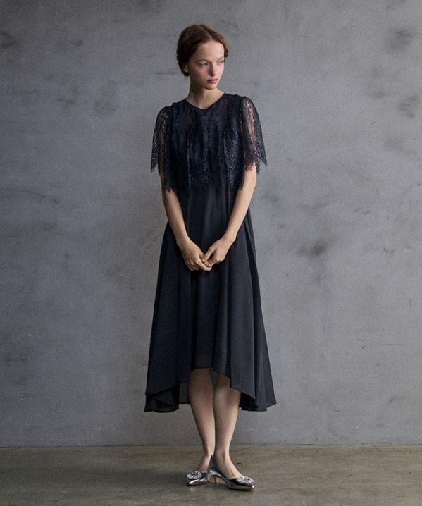 【美品】VALERIANE フレア袖チュールワンピースドレス　Lサイズ 美品】VALERIANE フレア袖チュールワンピースドレス Lサイズ