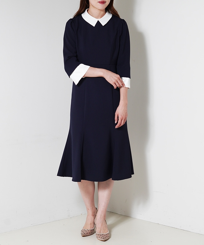 衿付きマーメイドワンピース