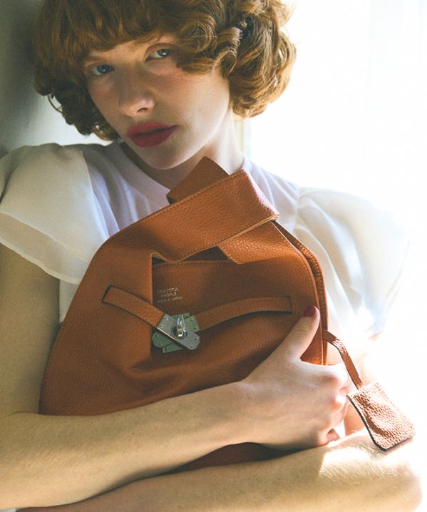 laege market bag in shrink leather