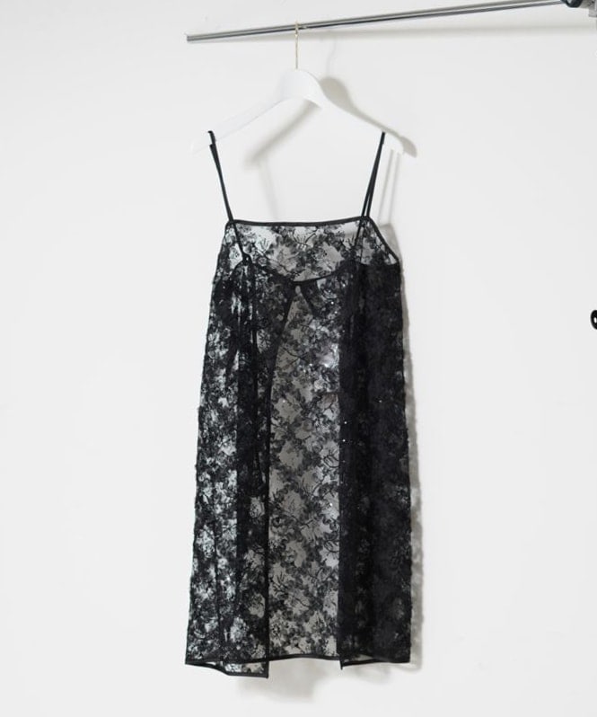 レースフリルスパンコールキャミ