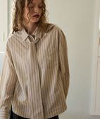 リボン付きシャツブラウス