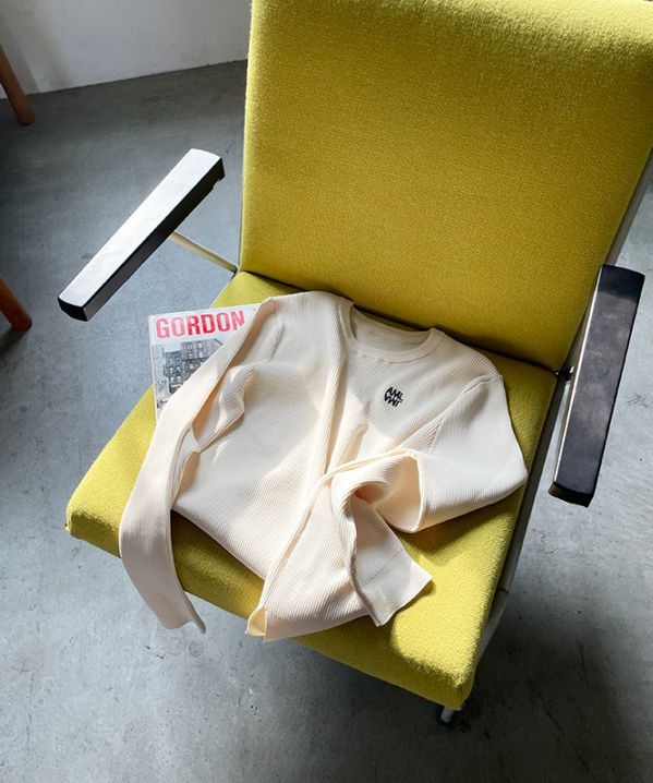 刺しゅうリブニットプルオーバー