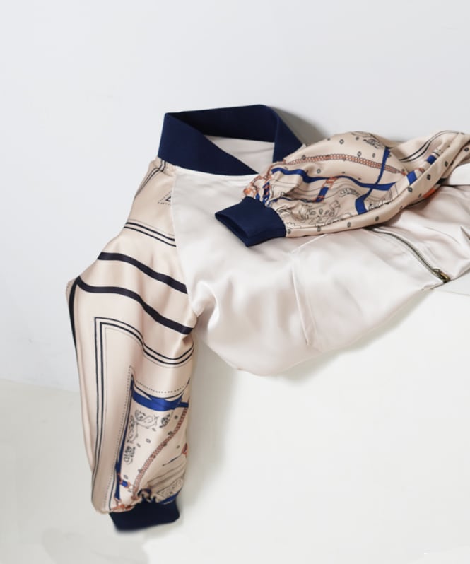 スカーフプリントブルゾン