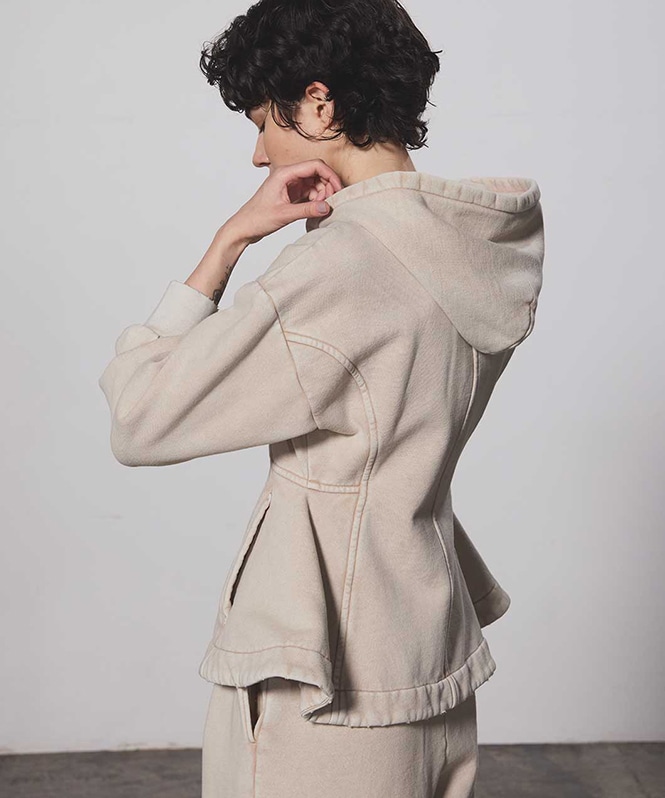 ピグメントペプラムジップパーカー