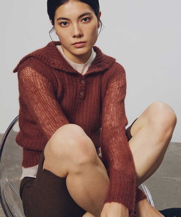 TOPS | ROOM903 online