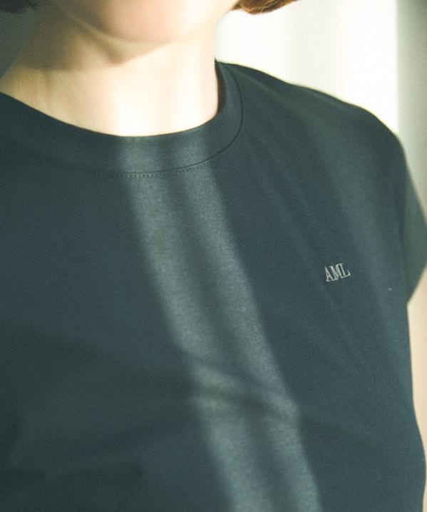 ロゴ刺繍アシメカットワンピース