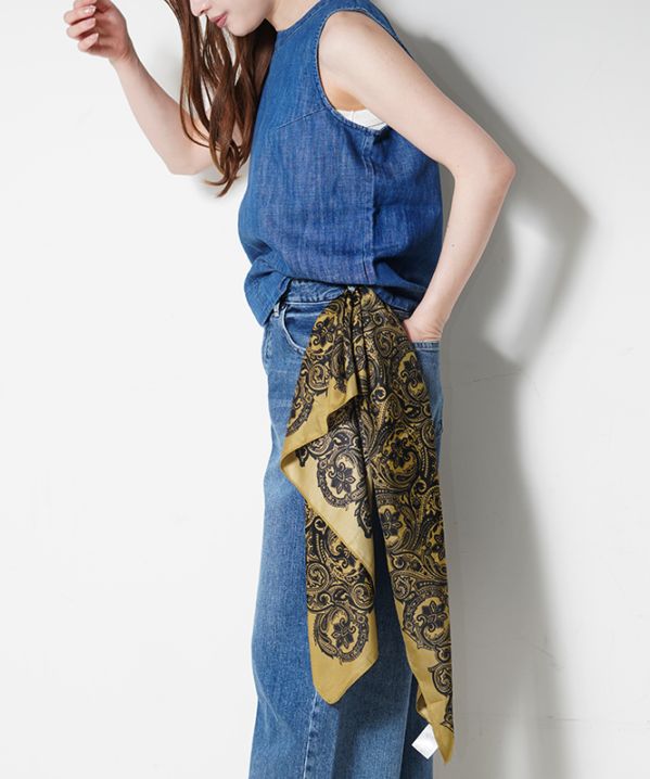 TOPS | ROOM903 online