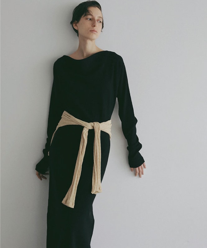 【26WINTER PRE ORDER】ドレープネックニットワンピース