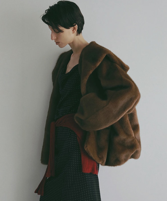 dahlia様 すのチル　服　ｉDO ME オープニング　ファーコート 26WINTER PRE ORDER】フェイクファーショールカラーフードコート | ALL
