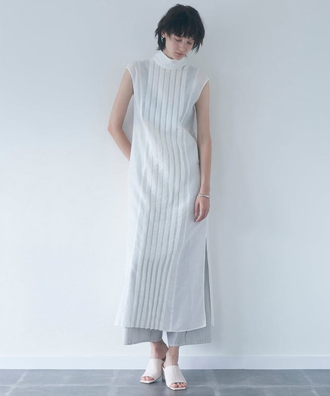 High neck Front tuck Dress