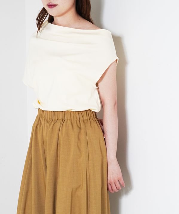 TOPS | ROOM903 online