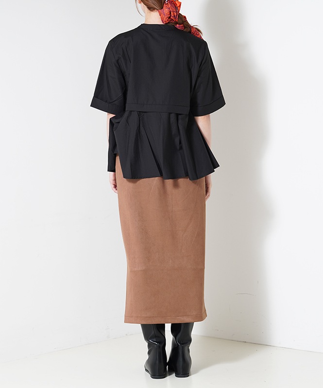 ウェーブフリル半袖ブラウス