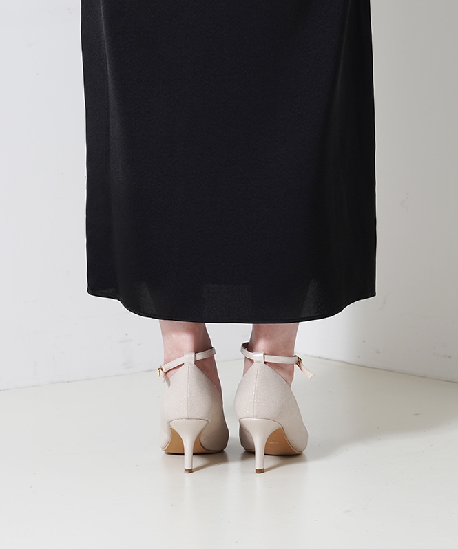 フロントスリットドレス