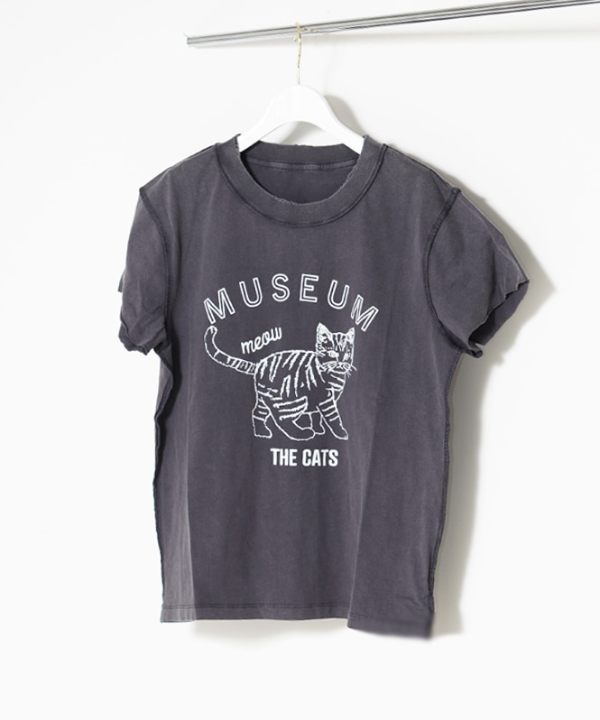 大人もOK★MM6　猫 カレンダータグ Tシャツ14Y 大人もOK☆MM6 猫 カレンダータグ Tシャツ14Y MM6 MAISON