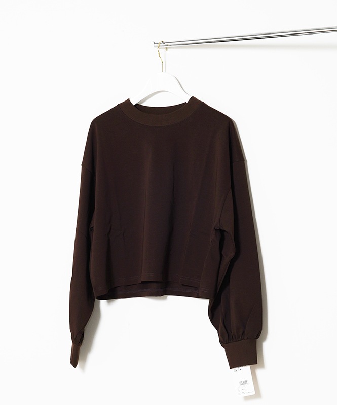 ボリュームスリーブカットプルオーバー